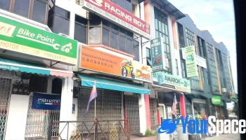 Castrol Bike Point - Perniagaan Yen Motor Sdn. Bhd. - Tkt. Bawah