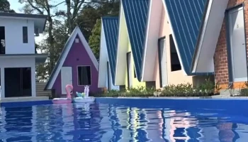 Pekan Nanas Village Resort - 81500 Pontian