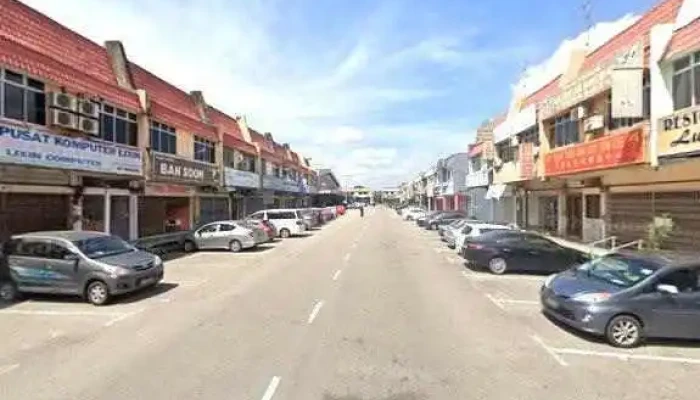 Mo Fu Fo Xue Yuan Bei Gan Na Na Fen Yuan Persatuan Pengajian Agama Buddha Bore Pekan Nanas Street View 360deg - Pekan Nanas