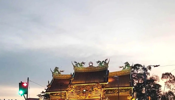 Xin Xing Gang Lan Zhuo Gong Gu Miao Parit Buntar - Parit Buntar