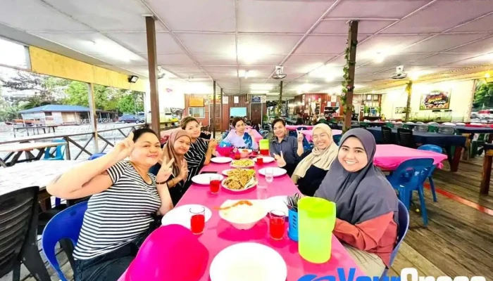 Anjung Ketam Gerai No.2 - Jalan Tanjung Aru