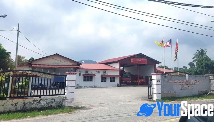 Balai Bomba dan Penyelamat Tampin - 73000 Tampin