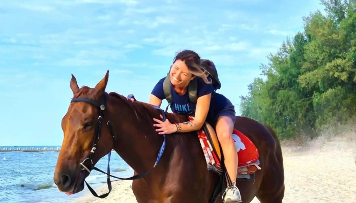 Beach Anisalim Horse Riding -  Telefon - Batu Ferringhi