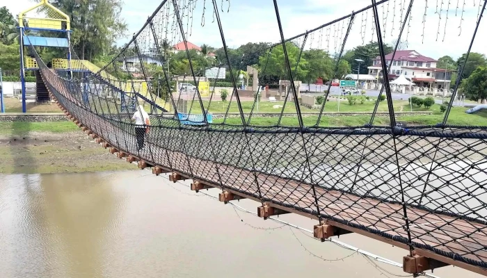 Denai Larian -  Kangar - Kangar
