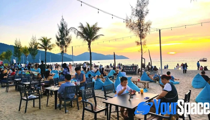 Feringgi Bay - Jalan Batu Ferringhi