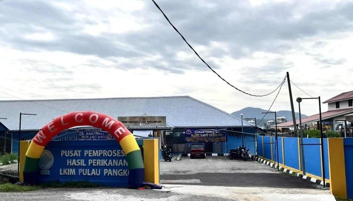 Hasil Laut Jamilah Pekan Lumut Perak Berdekatan Saya - Lumut
