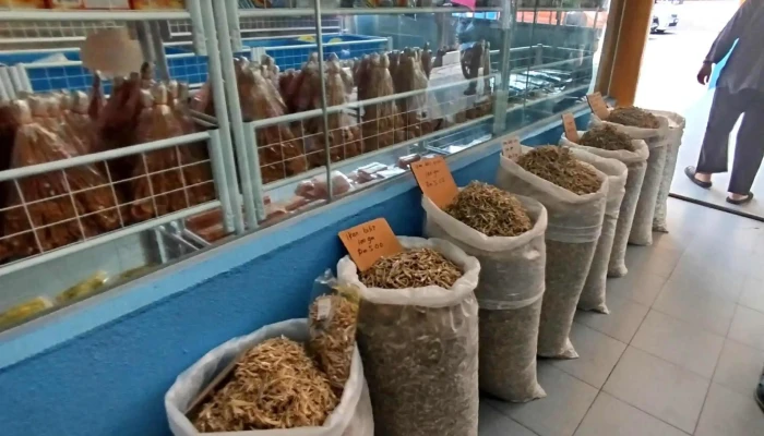 Hasil Laut Jamilah Pekan Lumut Perak Ulasan - Lumut