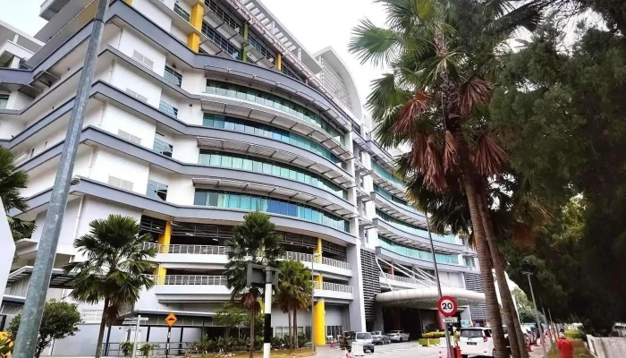 Hospital Raja Permaisuri Bainun, Ipoh - 30450 Ipoh