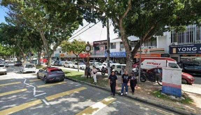 Inner Peace Yoga Circle -  Street View 360deg - George Town