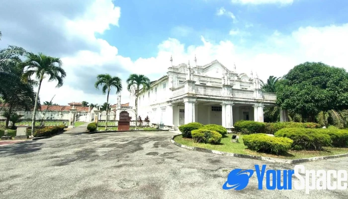 Istana Bandar -  Tanda Tempat Bersejarah - Banting