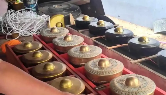 Kg Sumangkap Gong Factory Video - Kudat