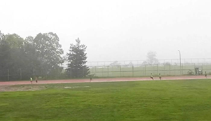 Kompleks Sukan Ranau -  Berdekatan Saya - Ranau
