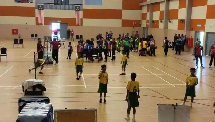 Kompleks Sukan Tapah -  Kompleks Sukan - Tapah Road
