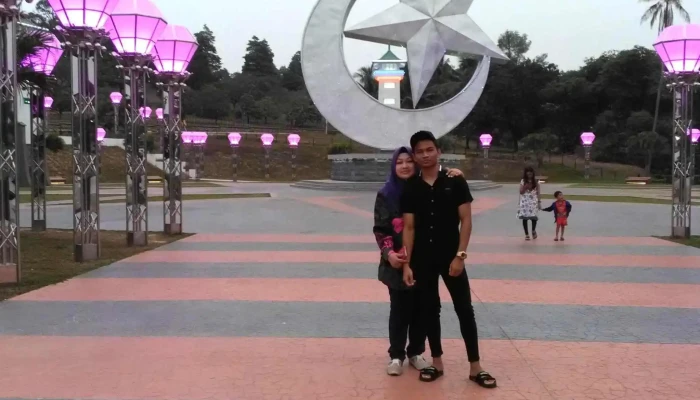 Laman Mahkota Istana Bukit Serene -  Berdekatan Saya - Johor Bahru