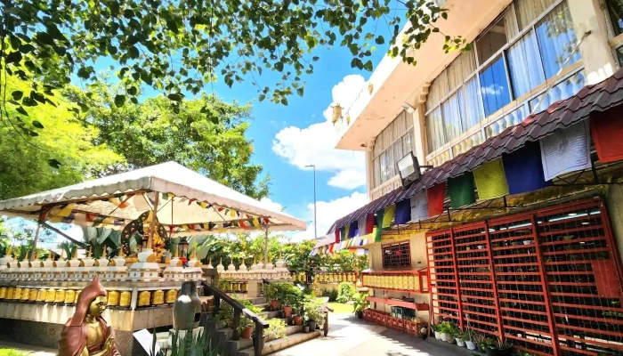 Losang Dragpa Buddhist Society Ldc Alamat - Petaling Jaya