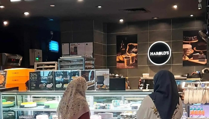 Lotuss Manjung Seri Manjung Perak Jadual - Lumut