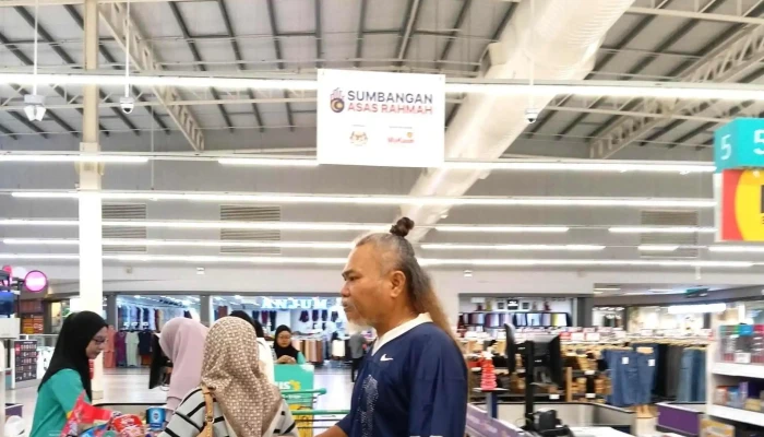 Lotuss Manjung Seri Manjung Perak Lokasi - Lumut