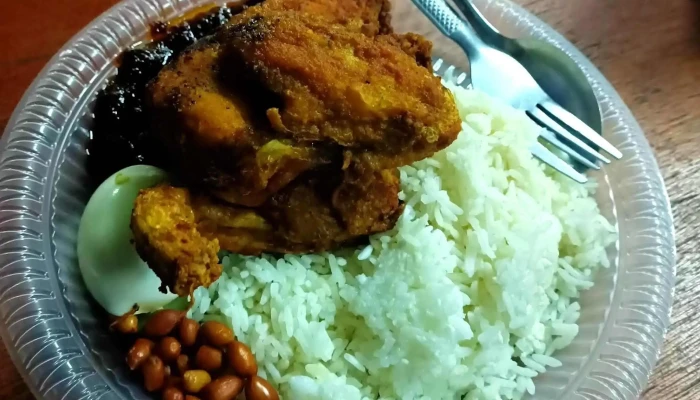 Mr Manshor Kopitiam Power -  Nasi Lemak - Seremban