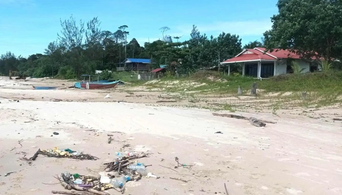 Pantai Batu Mandi -  Cara Ke Sana - Bintulu