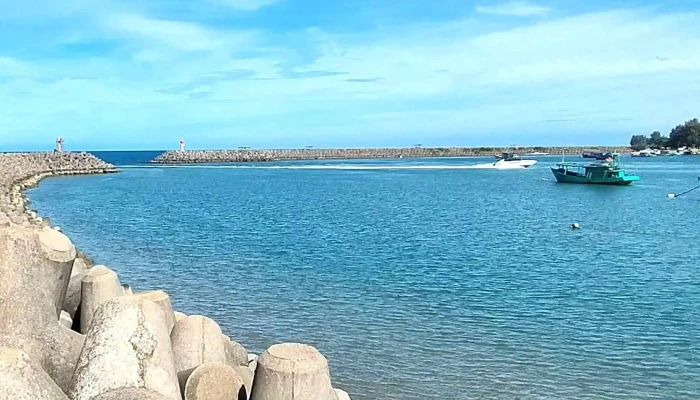 Pantai Pulau Kekabu -  Ulasan - Marang
