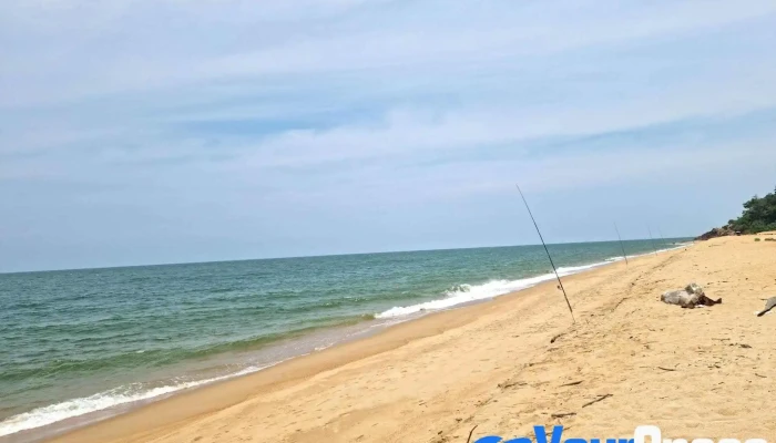 Pantai Teluk Mak Nik -  Tempat Tarikan Pelancong - Chukai