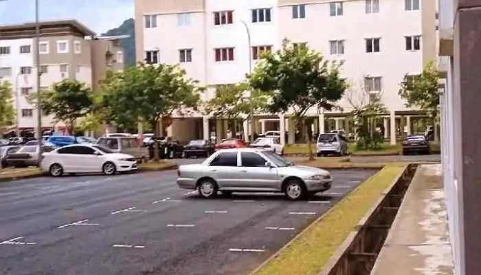 Projek Perumahan Rakyat Gua Musang -  Bahagian Luar - Gua Musang