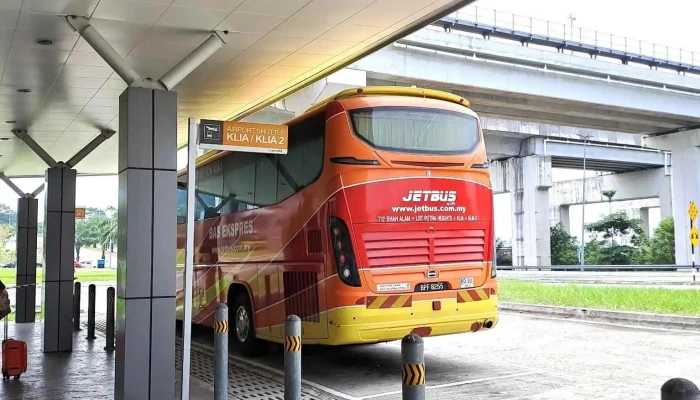 Putra Height Bus Station - 47650 Subang Jaya
