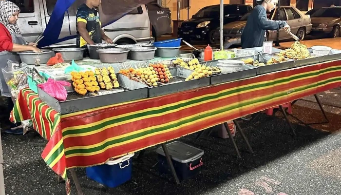 Raub Night Bazaar - Raub District