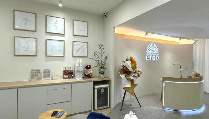 Rise -    Yoga Wellness Telefon - Subang Jaya