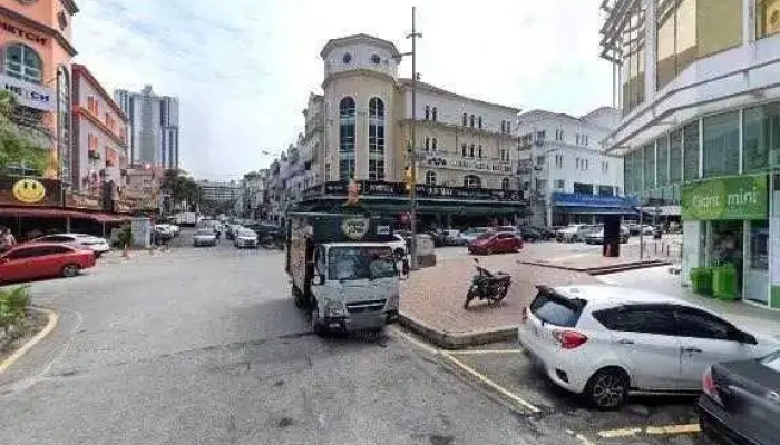 Royale Pilates -  Street View 360deg - Petaling Jaya
