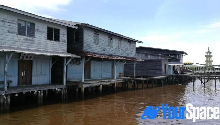 Sekolah Kebangsaan Kuala Lawas - Malaysia