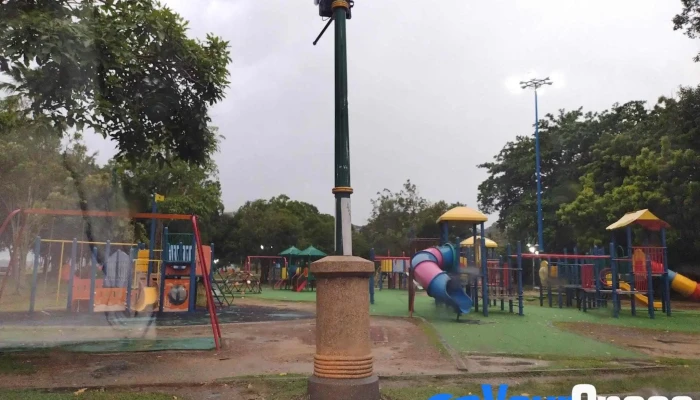 Taman Permainan kanak - kanak ( Pekan Lumut, Perak ) - Perak