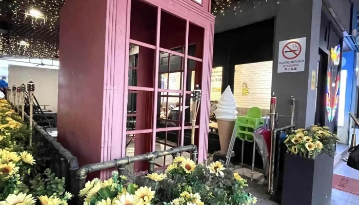 To-Gather Cafe - 98850 Lawas