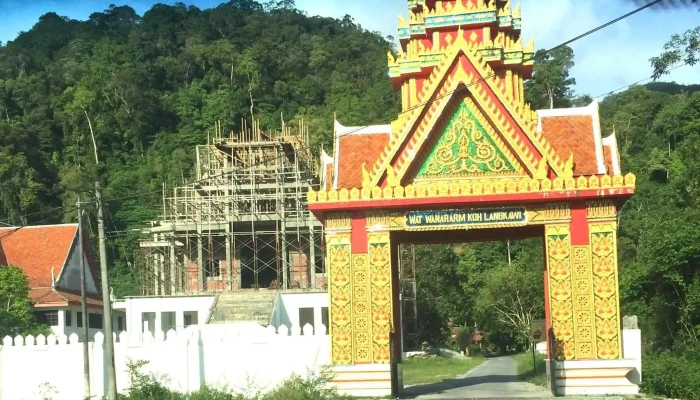 Wat Koh Wanararm -  Telefon - Langkawi