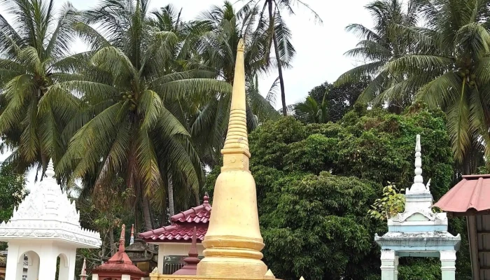 Wat Phikulthong -  Diskaun - Tumpat