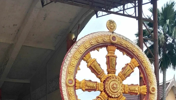 Wat Phothivihan Sleeping Buddha Video - Tumpat