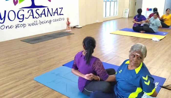 Yogasanaz -  Foto - Ipoh