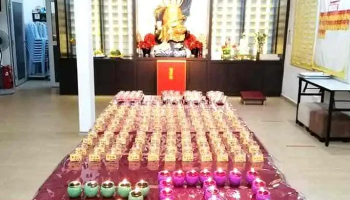 万福佛学院（北干那那分院）Persatuan Pengajian Agama Buddha Bore Pekan Nanas - Pekan Nanas